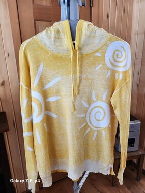 Charlies Sunlit Yellow Knit Pullover